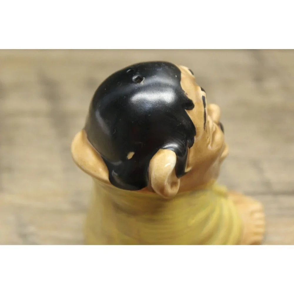 Rossware Vintage Stackable Salt Pepper Shaker Mexican Man Glazed Size Medium‎